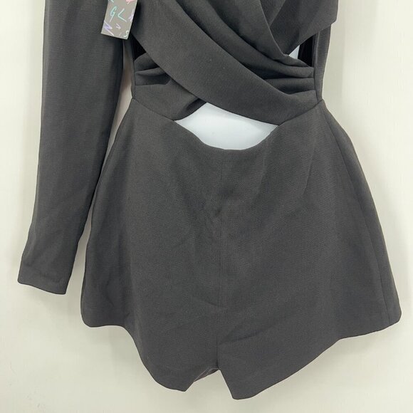 Nasty Gal Women's Cut-out One Sleeve Lined Black Romper Size S NWT - Picture 4 of 9